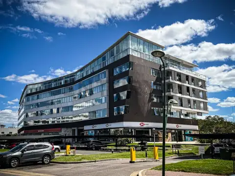 Oficina en alquiler en Nordelta frente al centro comercial