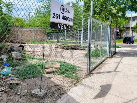 Los Tulipanes 4400, Piso 0