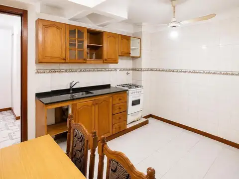 Departamento 3 ambientes con 2 baños