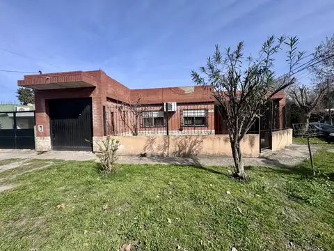 Casacuberta 2100, Piso 0