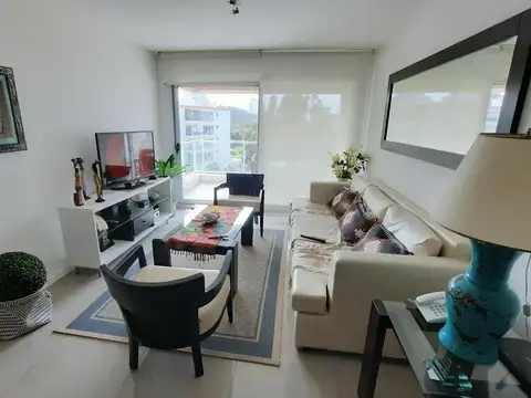 Tabaré y Biarritz , Parada 7 de La Brava