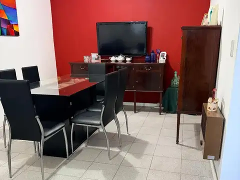 Depto Tipo Casa 5 ambientes con 1 baño