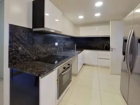 Departamento en Venta con 2 cocheras