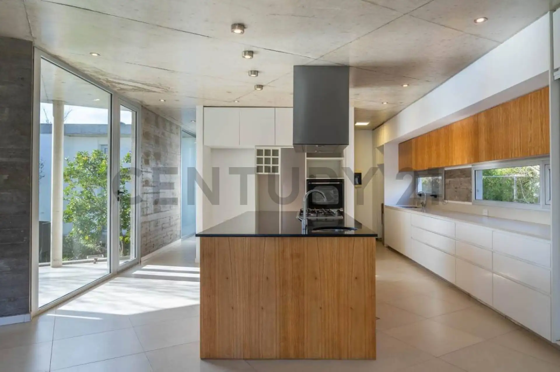 VENTA CASA 4 AMBIENTES ARENAS DEL SUR