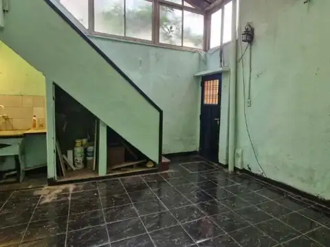 Depto Tipo Casa en Venta 60 años