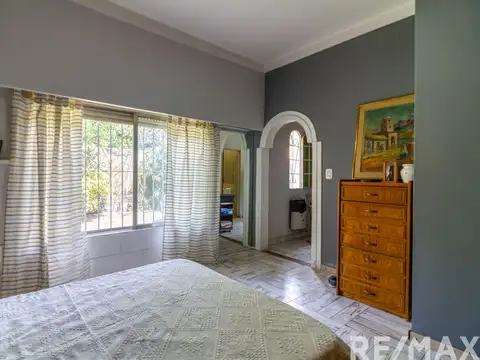 Casa 6 ambientes con 3 baños