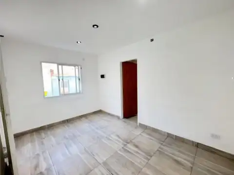 Ph 4 ambientes con patio pleno Lanusita