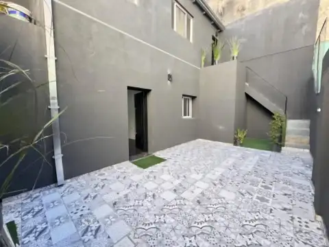 Ph 4 ambientes con patio pleno Lanusita