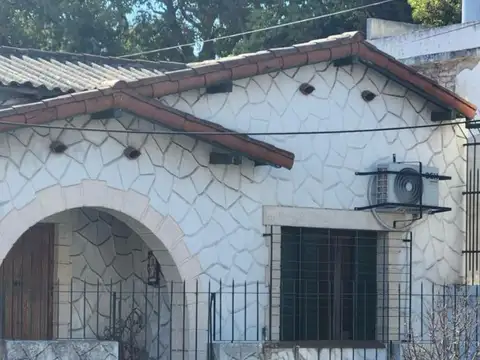 Casa en venta Quilmes Oeste- oportunidad