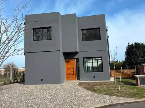 Casa en Venta de 4 dormitorios