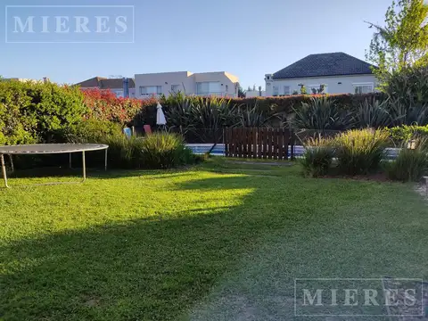 Alquiler de verano en el Barrio Isla del Sol - Enero (posibles fiestas)