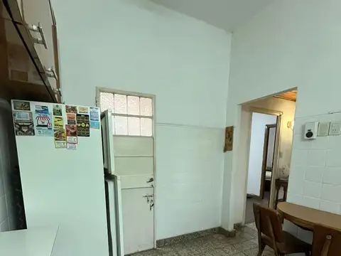 Venta casa 3 ambientes c/patio terraza y cochera