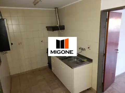 Depto Tipo Casa en Alquiler de 3 ambientes