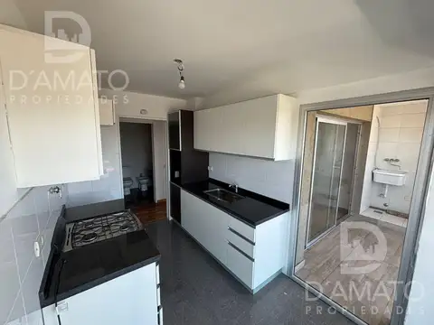 Departamento 3 ambientes con 2 baños