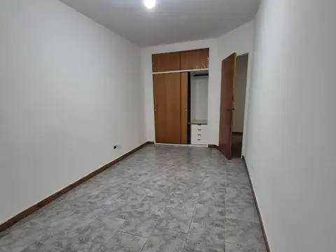 Departamento en Alquiler en Boulogne, $ 850.000