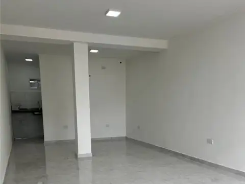 Oficina en Alquiler en Villa San Martín, $ 550.000