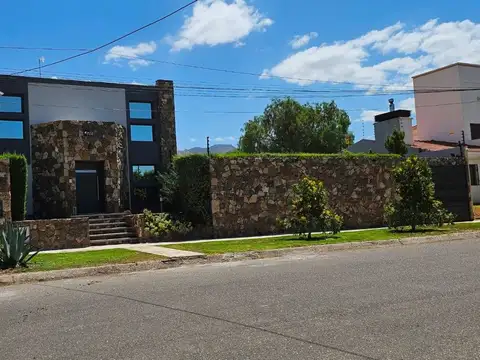 Casa en Venta en El Challao, USD 225.000