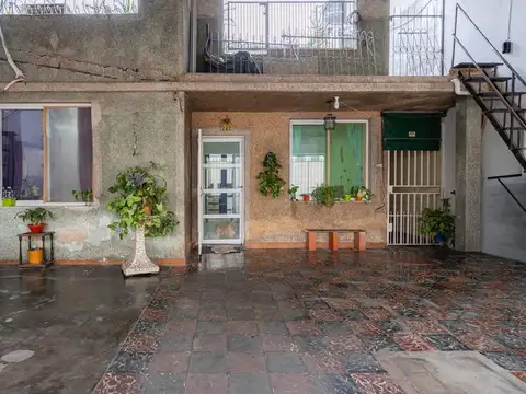 Casa en venta de 4 ambientes en Ciudad Madero