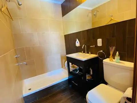 Oficina Monoambiente con 2 baños