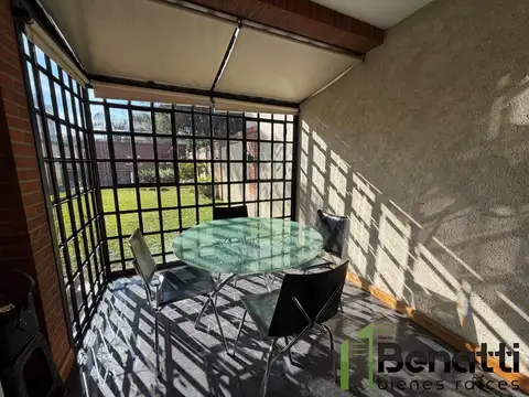 Casa 5 ambientes con 5 baños