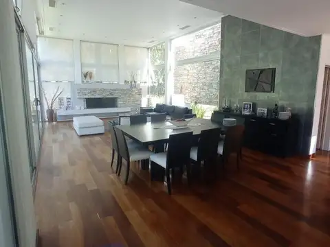 Casa en Venta al Noreste