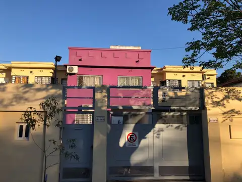 Capitan Martinez 100, Piso PB