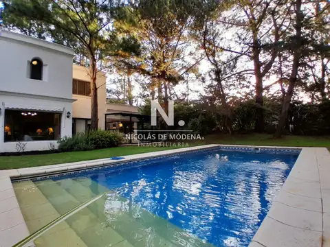 Casa en Venta de 5 dormitorios