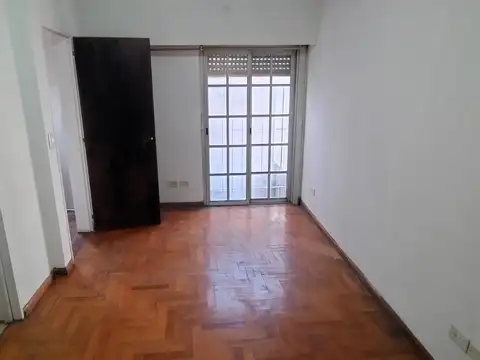 Depto Tipo Casa en Alquiler de 2 dormitorios