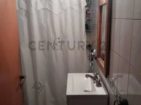 125 e/84 y 85 , Piso 0