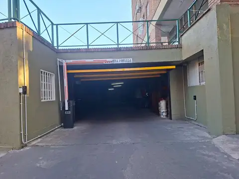 Avenida J. M. de Pueyrredón 600