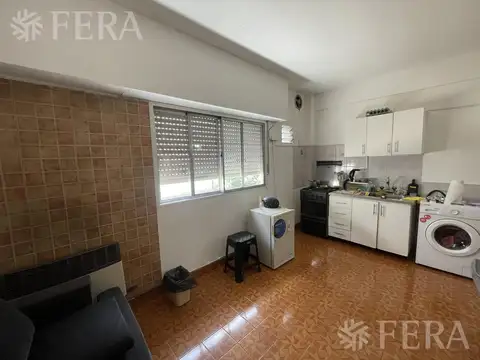 SALVADOR SOREDA al 6300