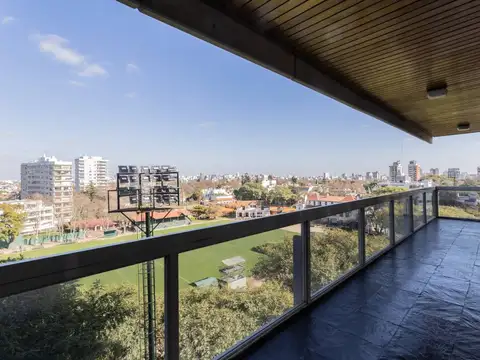 Superí y Av. de los Incas