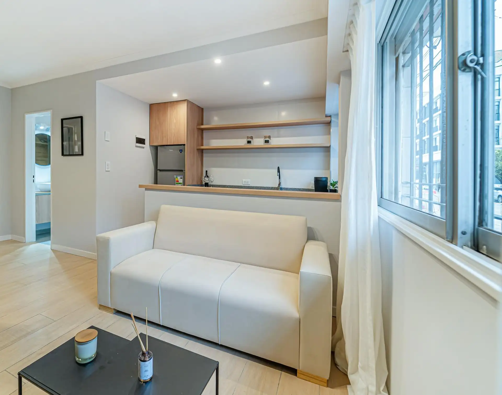 Depto 2 amb, 40m² con patio — Paseo Aldrey