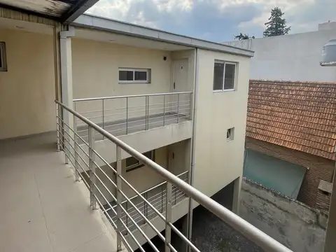 Departamento en Alquiler en Pilar, $ 800.000