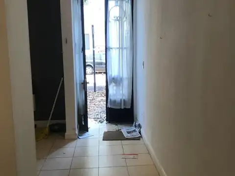 Depto Tipo Casa en Venta en Colegiales, USD 143.000