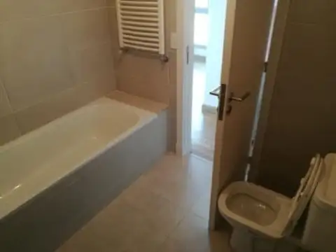 Excelente 2 ambientes a estrenar con gran vista al mar y ciudad y cochera opcional