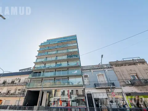 ALQUILER /  Monoambiente Colegiales/  Oficina o Vivienda / Seguridad 24HS