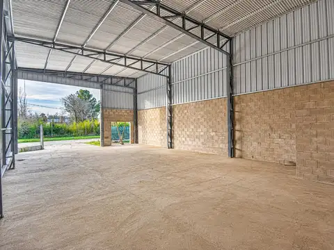 Galpon en Venta en San Lorenzo, USD 115.000