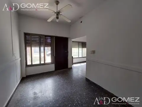 Depto Tipo Casa 3 ambientes con 1 baño