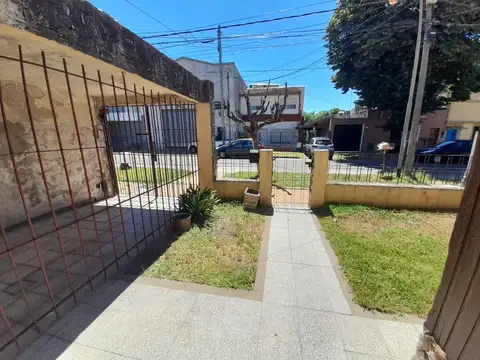Depto Tipo Casa en Venta en Villa Ballester, USD 68.000