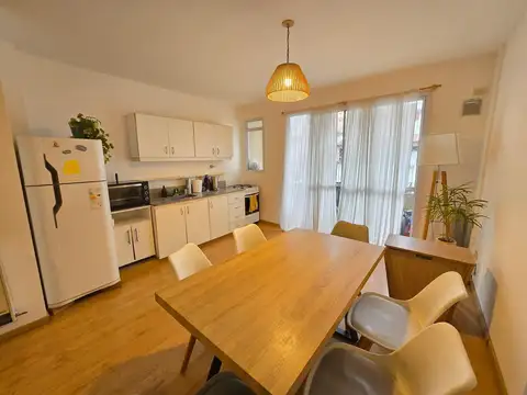 Departamento de 2 ambientes con cochera