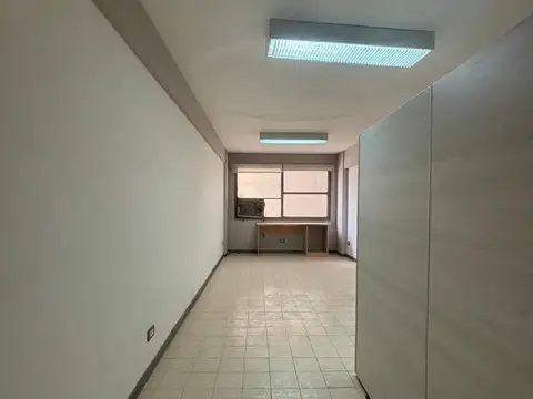Oficina en Venta 45 años