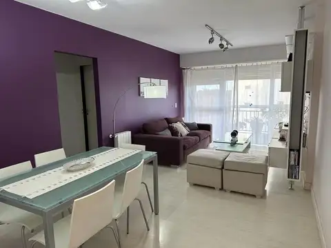 De Las Gaviotas 100, Piso 8°