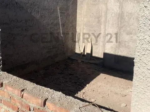 LOS CARDOS 5900, Piso 0