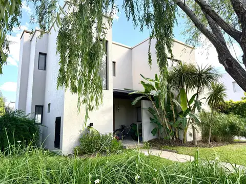 Casa al agua en alquiler temporal, San Benito, Villanueva