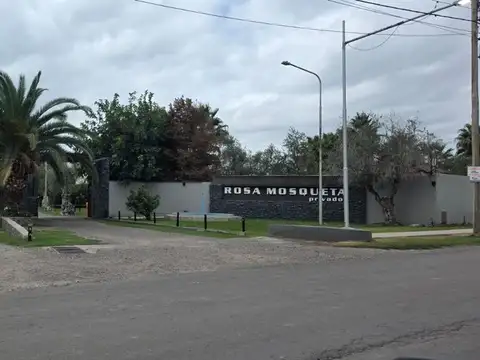 VENTA LOTE EN BARRIO ROSA MOSQUETA, LOS CORRALITOS