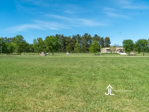 Terreno en Venta en Las Calandrias, USD 31.000