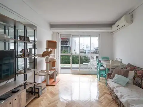 Departamento en venta de 3 amb con dependencias, en Balvanera