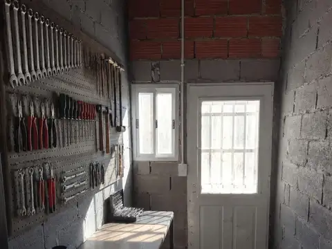 Galpón en Venta en San Justo