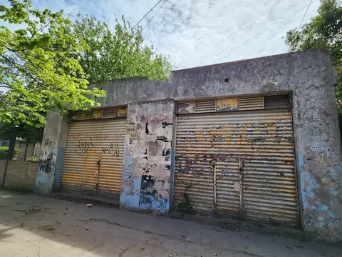 Local en Venta 40 años